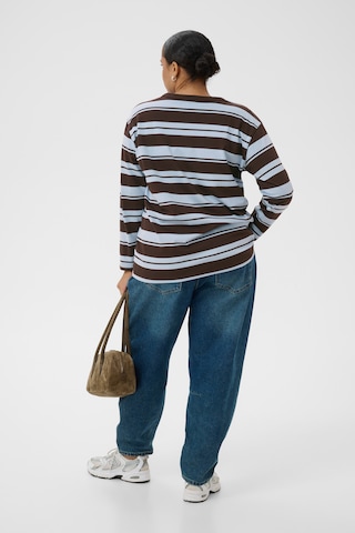 T-shirt 'Winni' KAFFE CURVE en marron