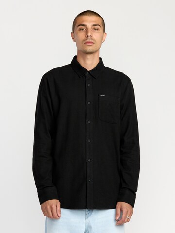 Volcom Comfort Fit Hemd 'Caden Solid' in Schwarz: Vorderseite
