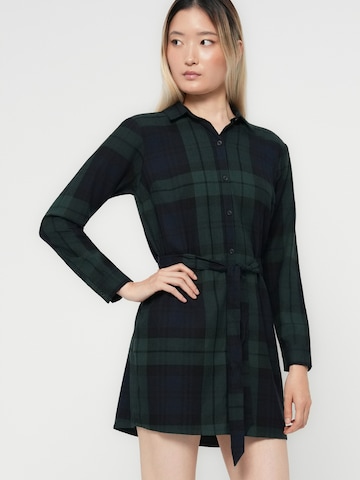 Abercrombie & Fitch - Vestidos camiseiros em verde