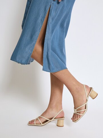 Abito camicia 'Elaina' di DESIRES in blu