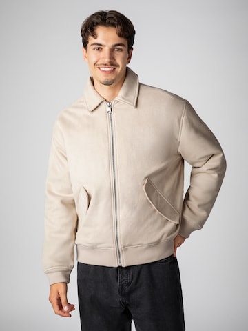 Sublevel Between-Season Jacket in Beige: front