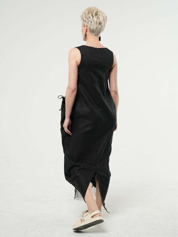 Robe d’été Metamorphoza en noir