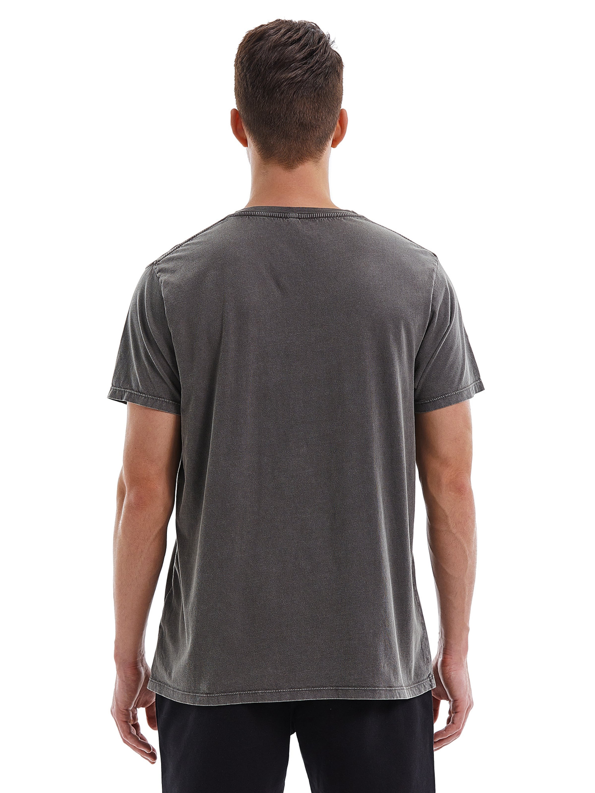 YEAZ Performance Shirt 'Chawlay' in Grey