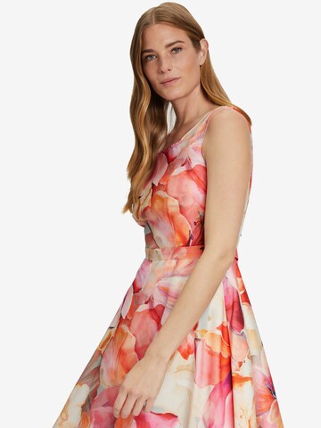 Vera Mont Cocktail dress in Pink