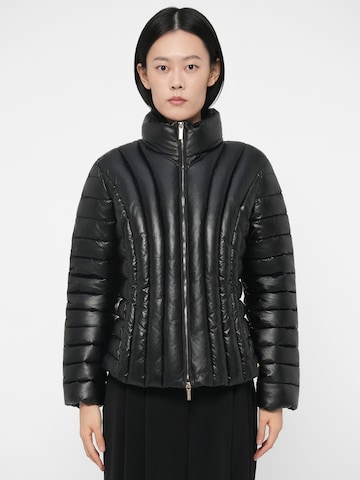 ARMANI EXCHANGE Φθινοπωρινό και ανοιξιάτικο μπουφάν σε μαύρο: μπροστά