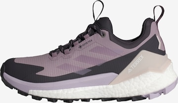Chaussure basse 'Free Hiker 2.0' ADIDAS TERREX en violet : devant