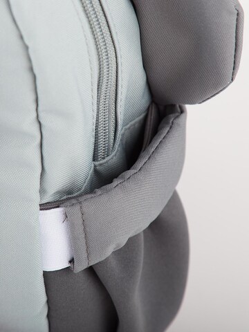 SIGIKID Backpack 'Kindergarten Rucksack fröhliches Tiergesicht, 5,2 Liter' in Grey