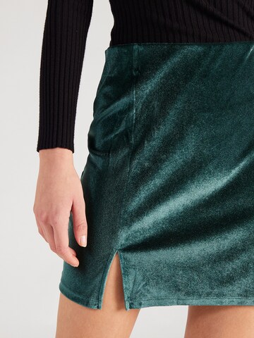 Monki Skirt in Green