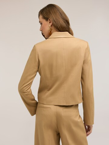 Veste mi-saison MOTIVI en beige