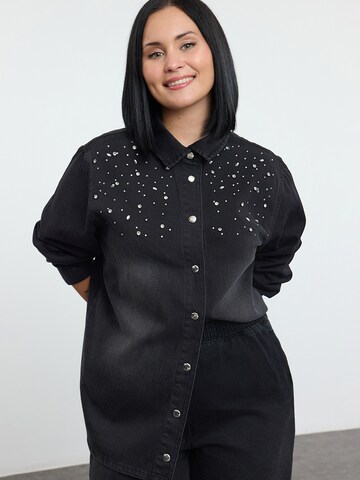 Trendyol Curve Μπλούζα σε γκρι: μπροστά