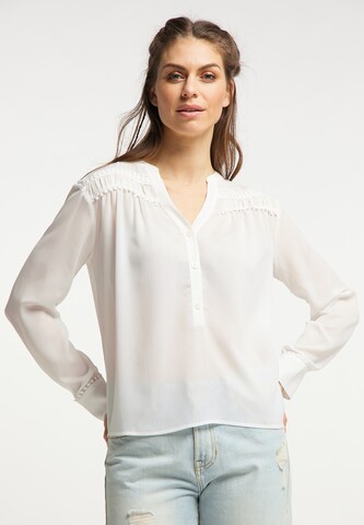 usha FESTIVAL Blouse in White: front