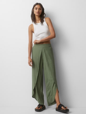 Pull&Bear Wide Leg Hose in Grün