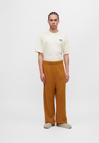 ruda ADIDAS ORIGINALS „Baggy“ Kelnės: priekis