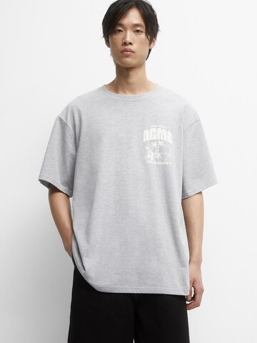 T-Shirt Pull&Bear en gris : devant