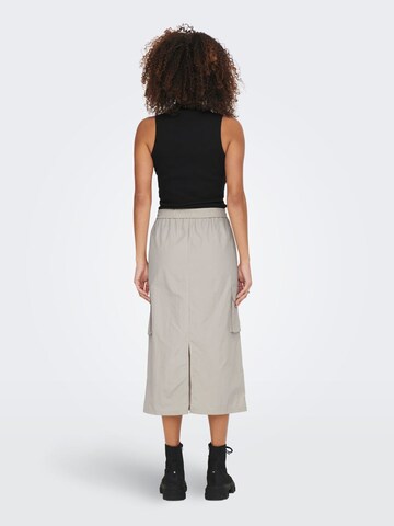 JDY - Falda en gris