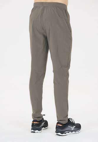 Virtus Tapered Funktionshose 'Mack' in Grau