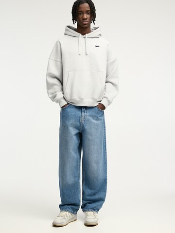 Pull&BearLoosefit Traperice - plava boja