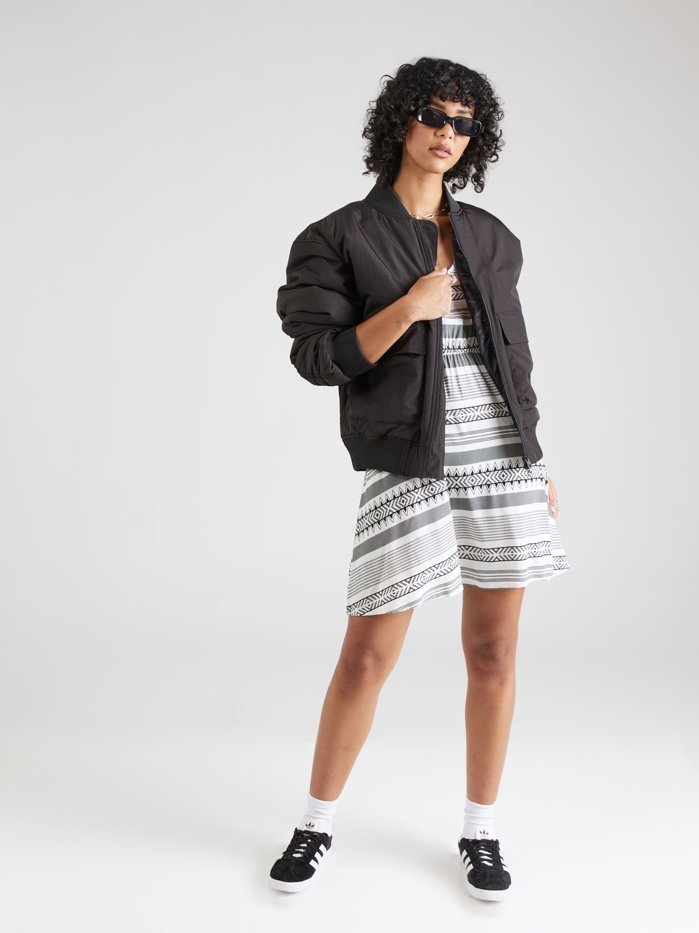 Sara life vetement sale