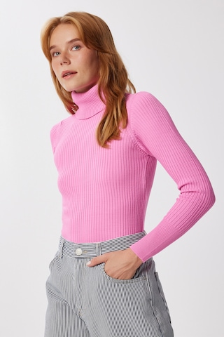 Pullover di Happiness İstanbul in rosa
