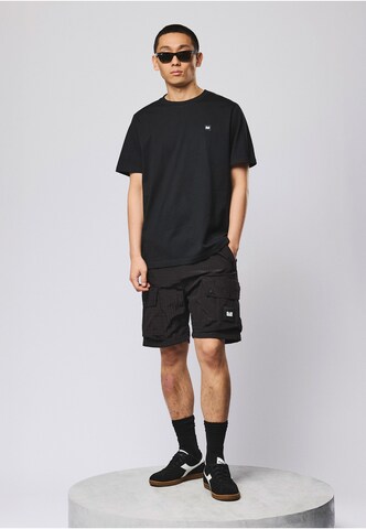 Weekend Offender Regular Shorts in Schwarz