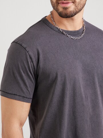 Abercrombie & Fitch Μπλουζάκι σε μαύρο