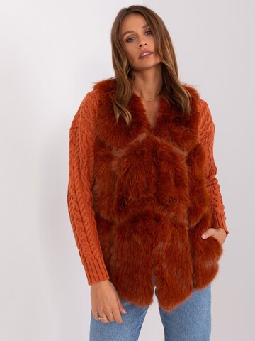 Madnezz House Weste 'KZ-2375.00P' in Orange: Vorderseite