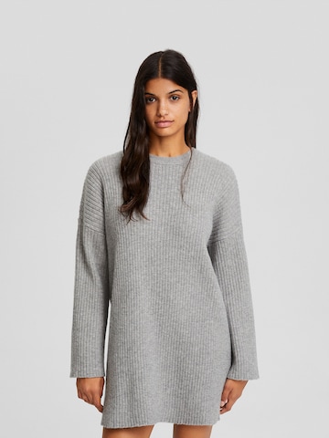 Bershka Knitted dress in Grey: front