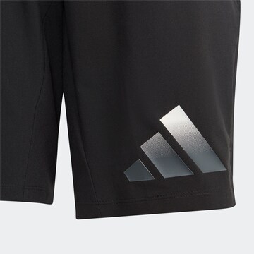 ADIDAS SPORTSWEAR Normalny krój Spodnie sportowe 'Train Icons Aeroready Logo ' w kolorze czarny