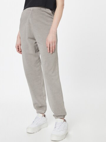 Reebok Classics Pants in Grey: front