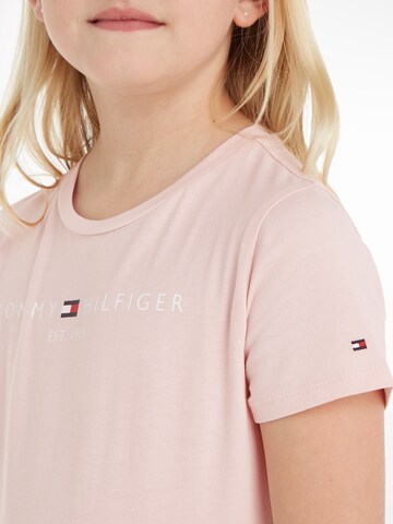 TOMMY HILFIGER - regular Camiseta 'Essential' en rosa