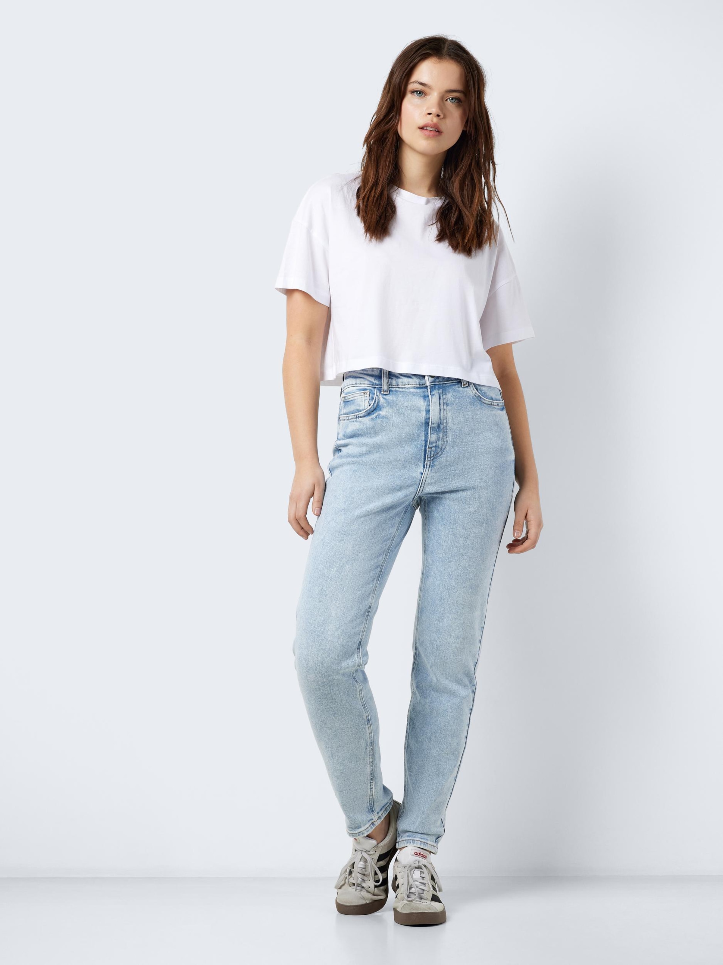 Noisy may Regular Jeans MONI in Light Blue ABOUT YOU
