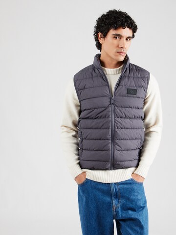 Calvin Klein Jeans Väst 'Gilet' i grå: framsida