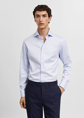 MANGO MAN Slim Fit Hemd 'Masnou' in Blau