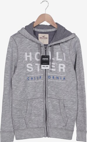 HOLLISTER Sweater & Cardigan in S in Grey: front