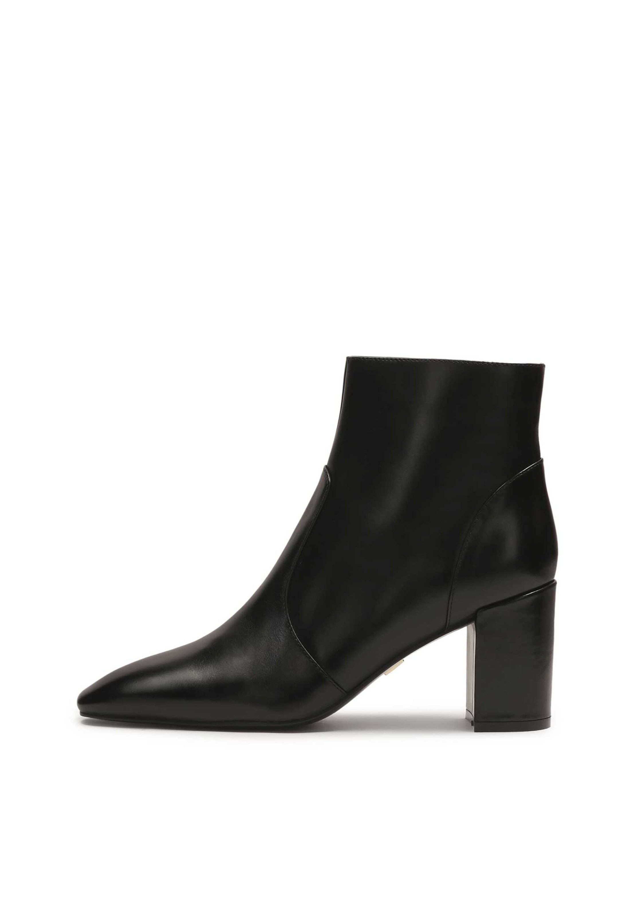 Kazar Ankle boots σε μαύρο: μπροστά