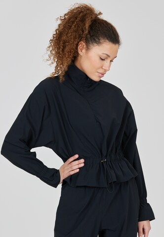 Athlecia Sportjacke 'Hero' in Schwarz: Vorderseite