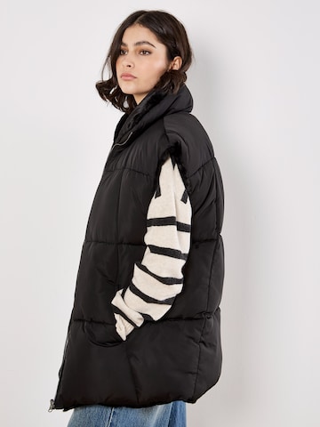 Apricot Costume jacket ' ' in Black