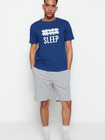Trendyol Pyjama in Blau: Vorderseite