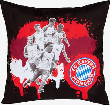 FC BAYERN MÜNCHEN Pillow 'Player FC Bayern München 2023-24' in Black: front