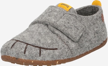 CAMPER Low shoe 'Twins' in Grey: front