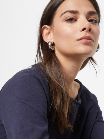 Tricou de la Smith&Soul pe albastru