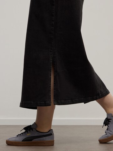 CITA MAASS Skirt in Black