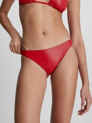 Calvin Klein Swimwear Dół bikini 'Neo Archive' w kolorze czerwony: przód