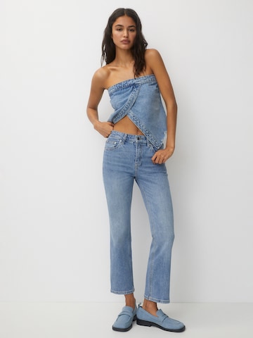 Pull&Bear Flared Jeans in Blauw