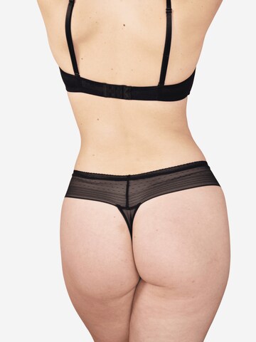SugarShape String 'Airyn' in Black