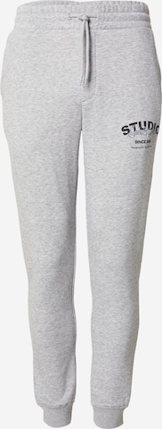 JACK & JONES Tapered Trousers 'JPSTGORDON YUKI' in Grey: front