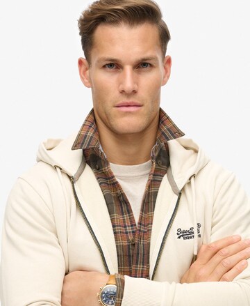 Superdry - Sudadera con cremallera 'Essential' en beige