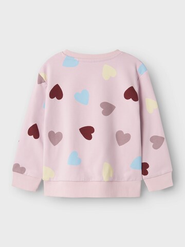 NAME IT Sweatshirt 'NMFSmile' i lila