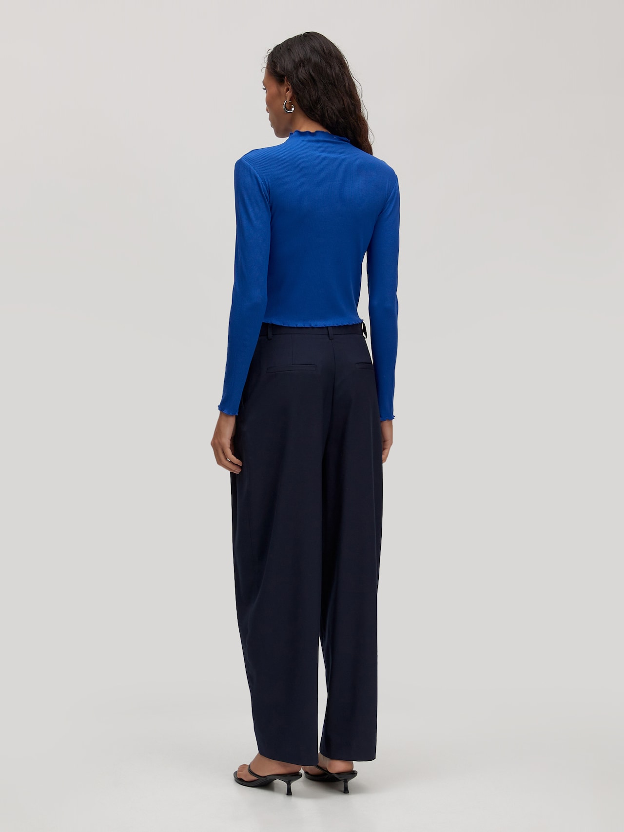 EDITED Produits T-shirt 'Daniela' bleu roi