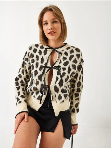 Cardigan Bianco Lucci en beige